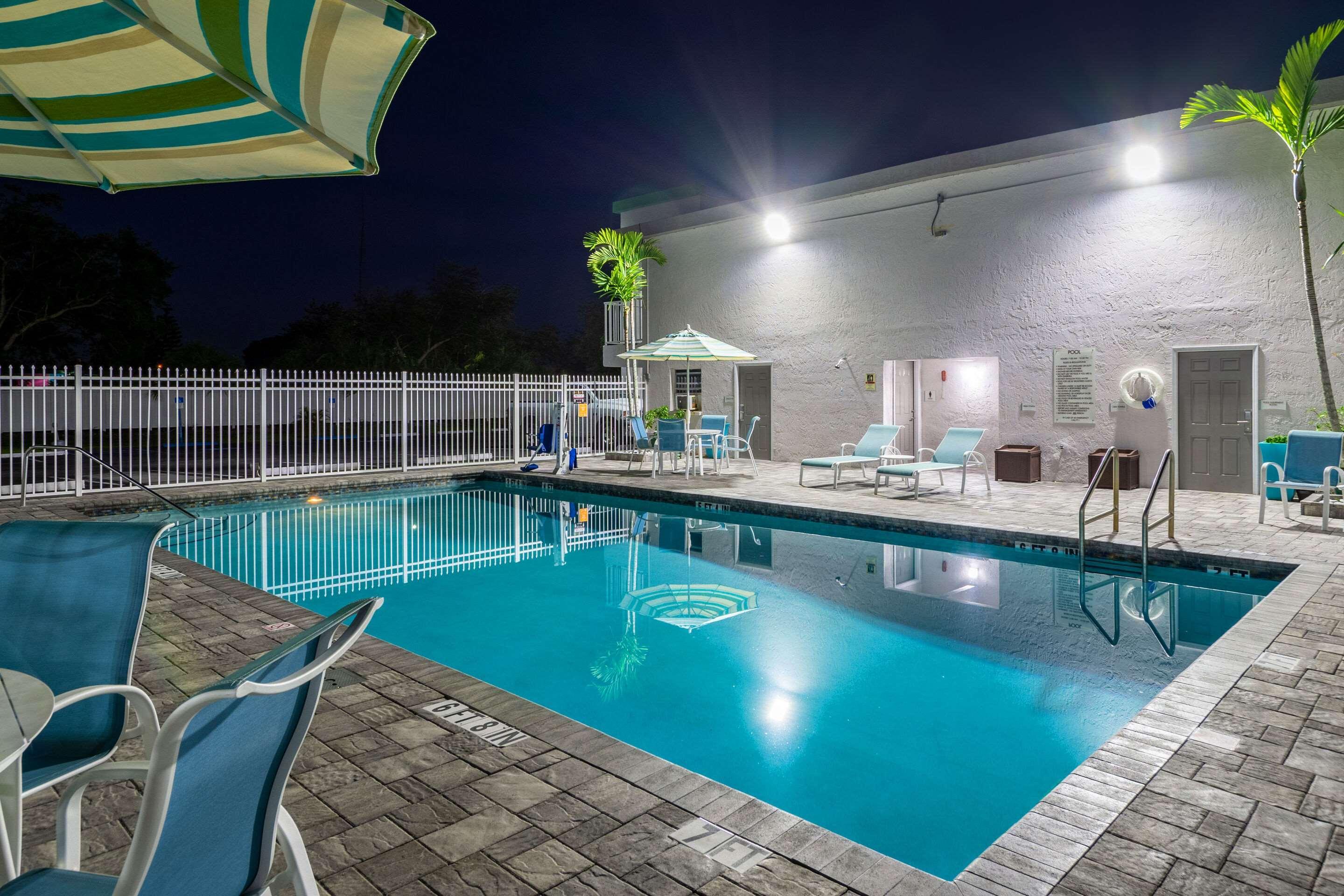 Quality Inn Bradenton - Sarasota North Dış mekan fotoğraf